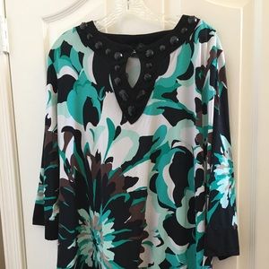 FINAL MARKDOWN Ladies Scott Taylor top (1X)